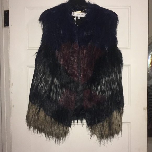Trina Turk faux fur multi color vest - Picture 2 of 4